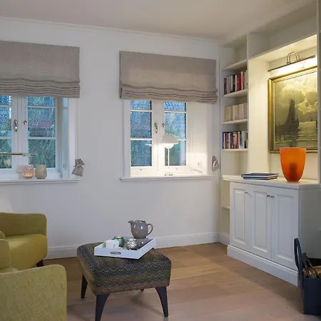 בית נופש Loerki Hues *